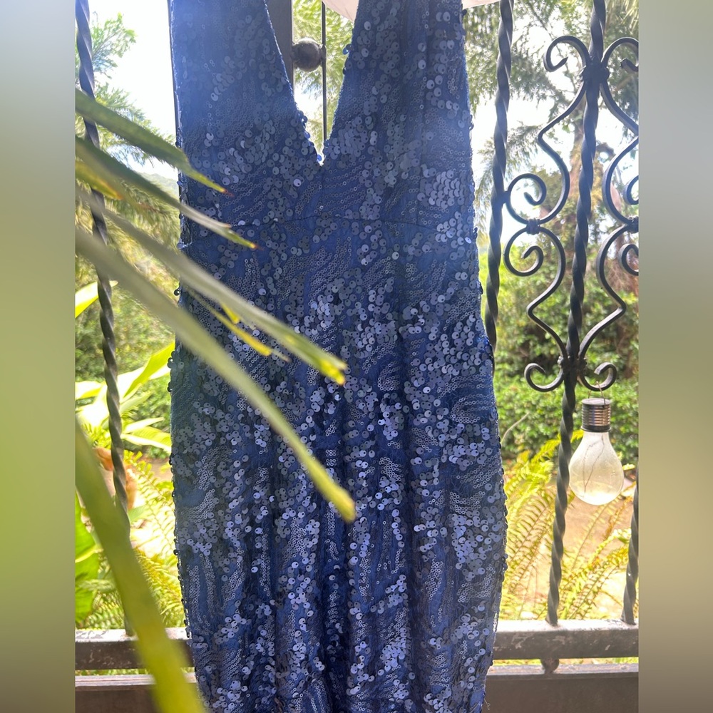 Elegant Blue Sequin Dress